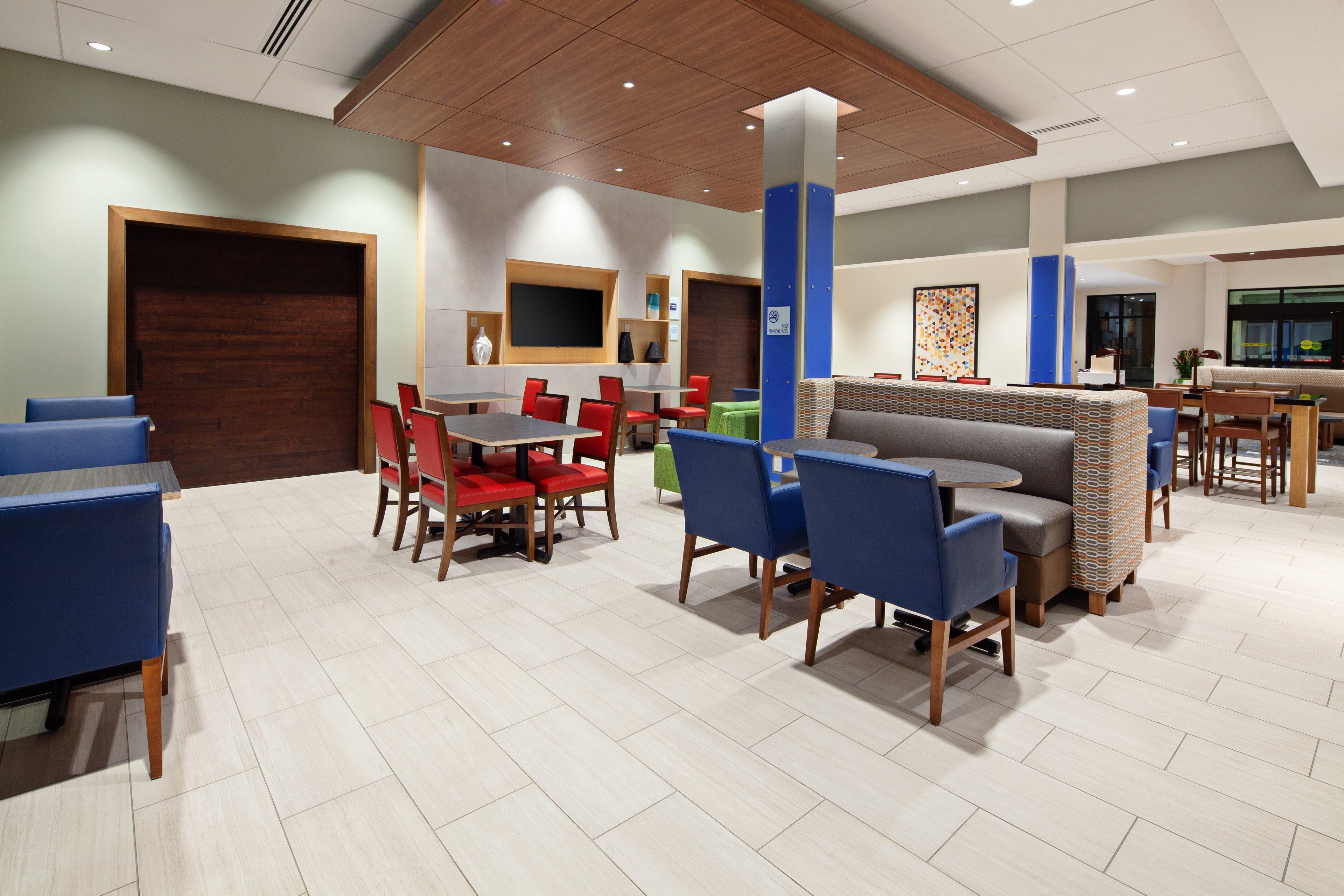 Holiday Inn Express Hotel & Suites Ventura Harbor By Ihg Bagian luar foto