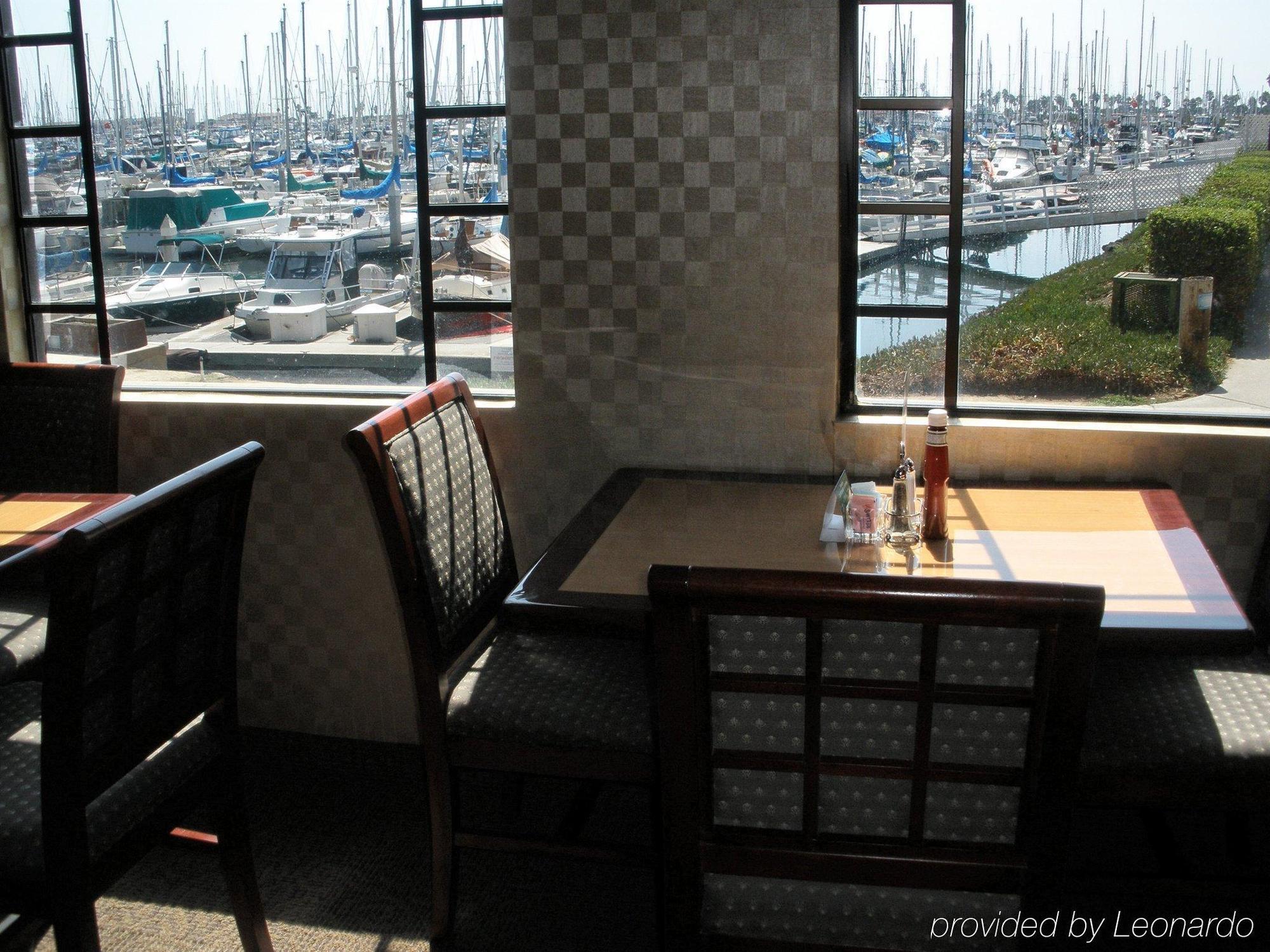 Holiday Inn Express Hotel & Suites Ventura Harbor By Ihg Bagian luar foto